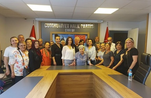Özlem Güngör, CHP Kadın Kolları Başkanlığına Aday