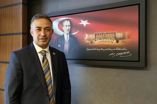 'Öğretmenlerin özlük hakları iyileştirilmeli'